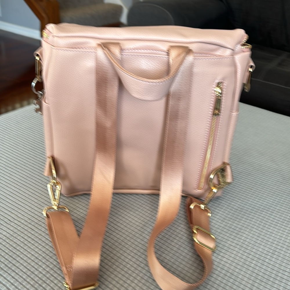 Diaper bag - Picture 3 of 4